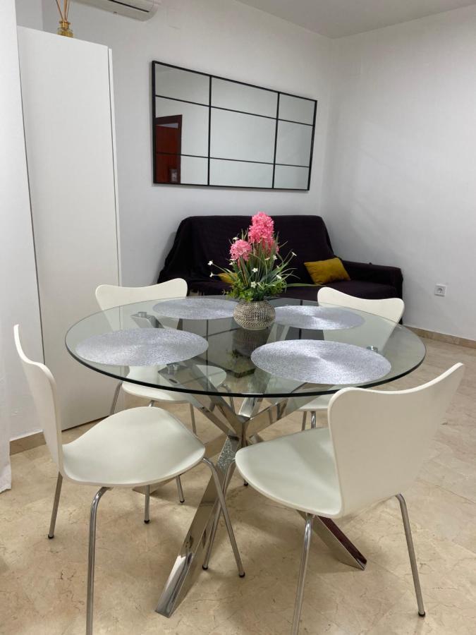 Beach And City Apartment A 50M De La Playa Fuengirola Buitenkant foto